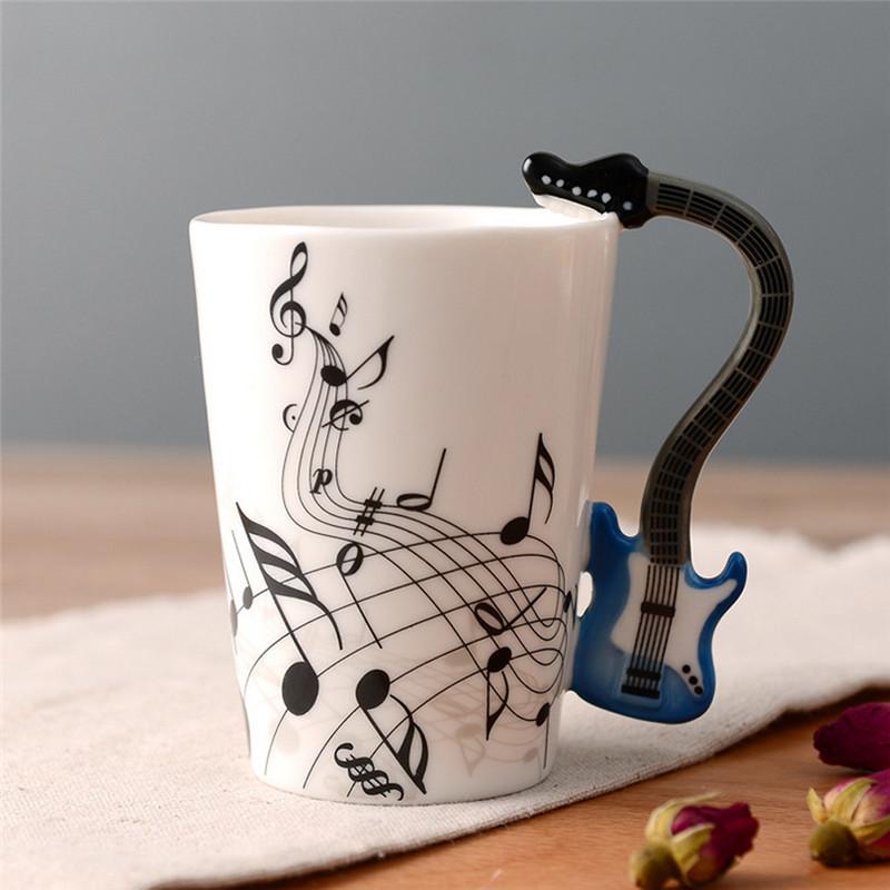Mug en céramique pour les mélomanes et les amoureux de la musique.