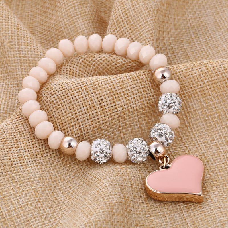 Bracelet perles de cristal avec pendentif cœur