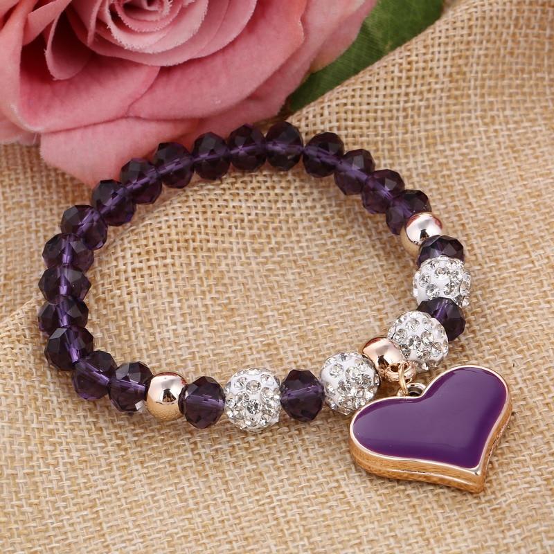 Bracelet perles de cristal avec pendentif cœur