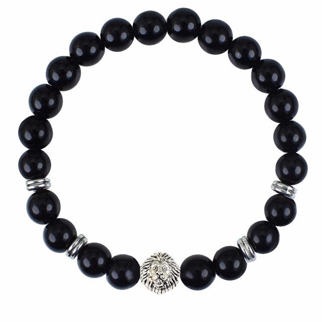 Bracelet en pierre précieuse d'onyx noir