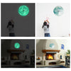 Horloge murale en forme de lune
