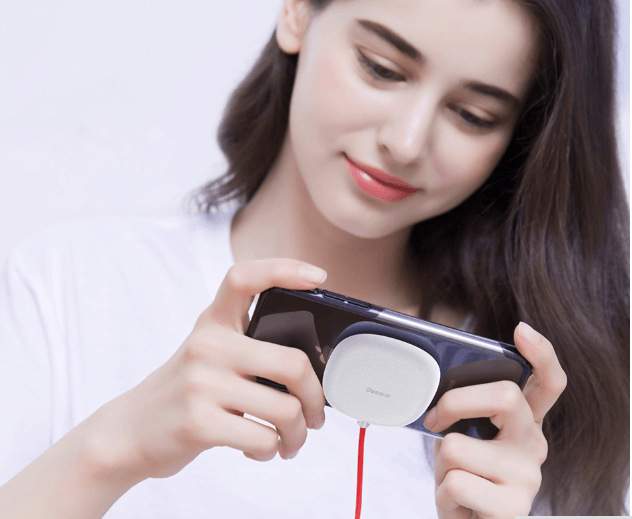 Chargeur sans fil avec ventouse