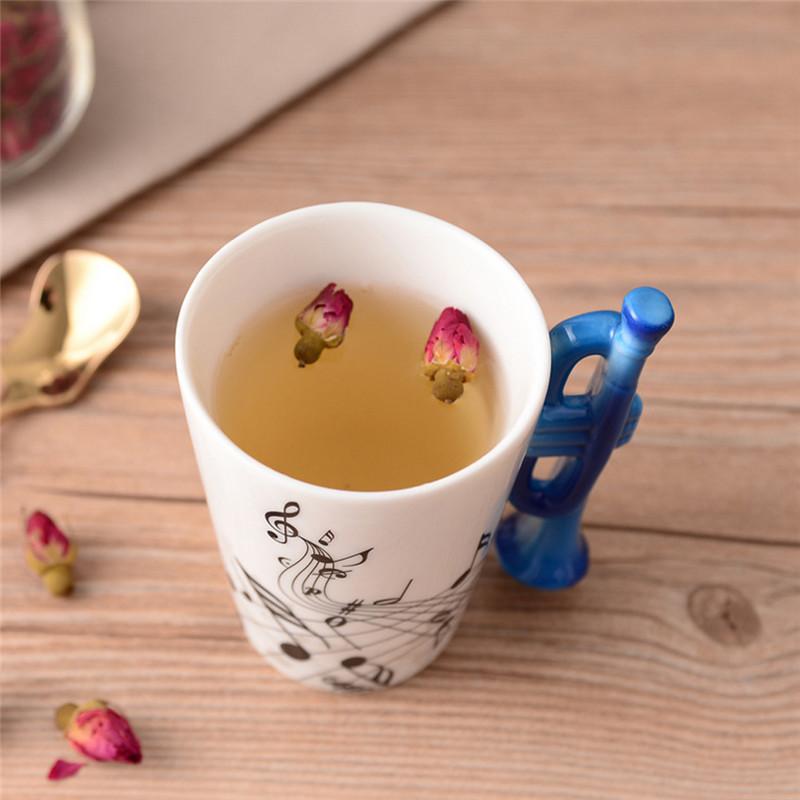 Mug en céramique pour les mélomanes et les amoureux de la musique.