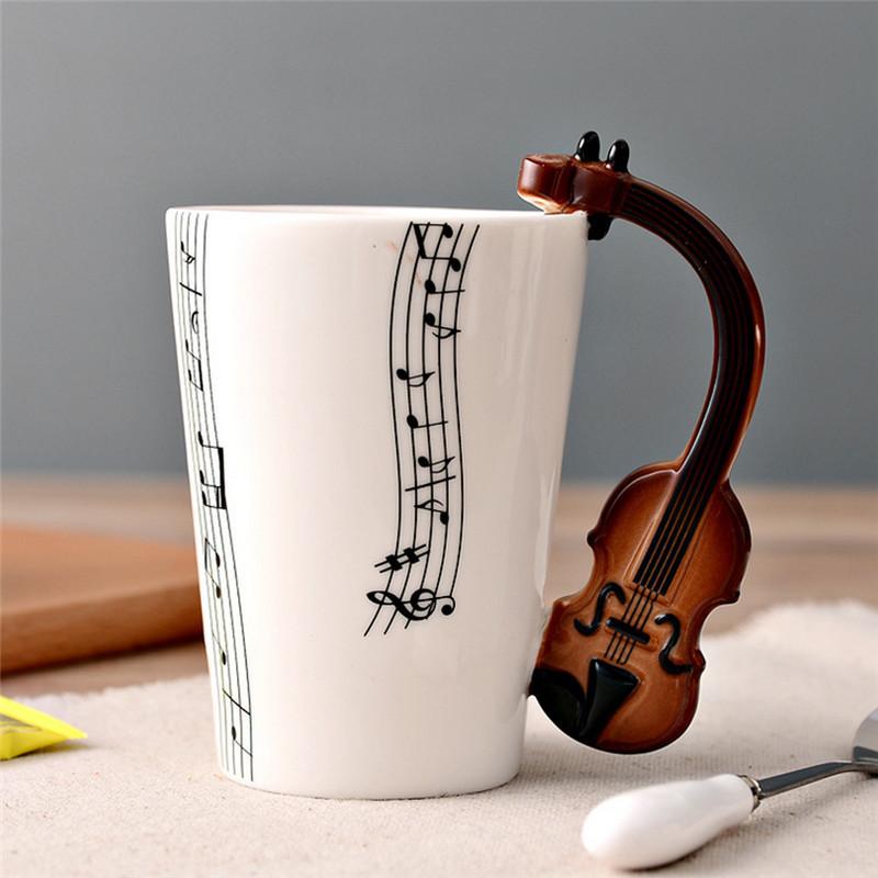Mug en céramique pour les mélomanes et les amoureux de la musique.