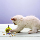 Distributeur de nourriture interactif pour chat