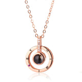 Collier avec pendentif projecteur « Amour »