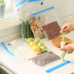 Sacs alimentaires scellables sous vide pour le stockage des aliments avec pompe à vide réutilisable