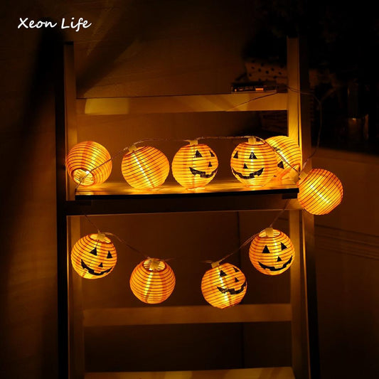 Set de 10 citrouilles LED avec chaîne