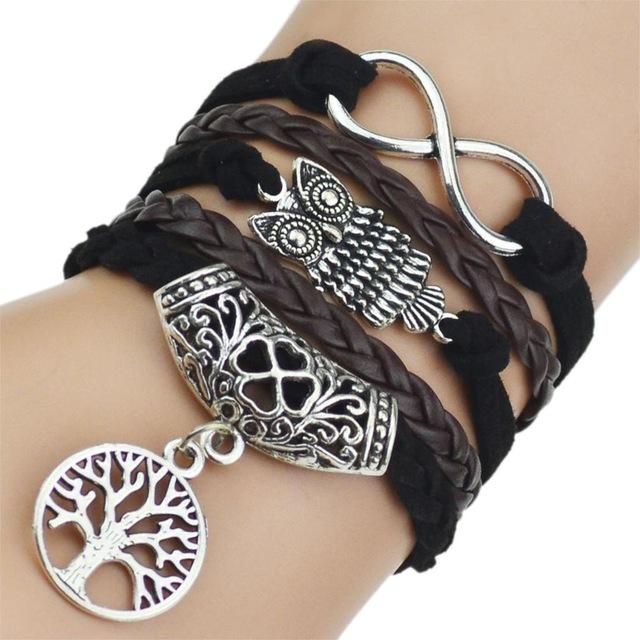 Bracelet de charme en cuir et design pour femme offert