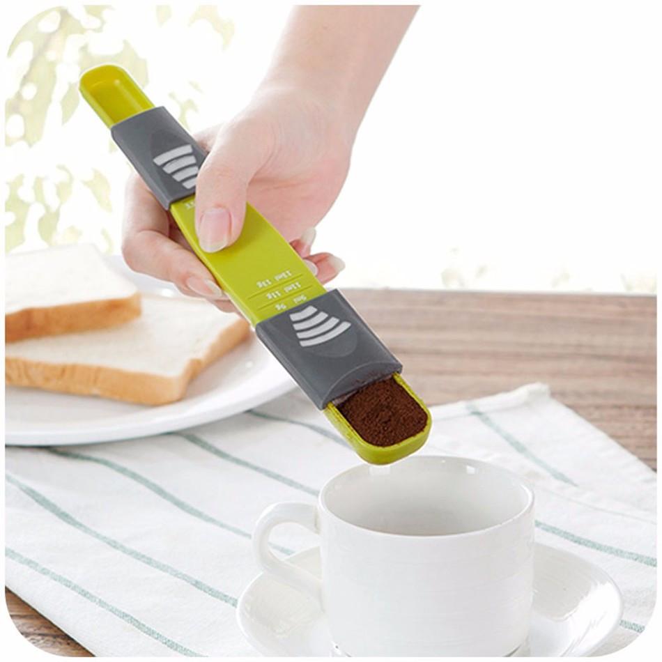 Cuillère de mesure ajustable