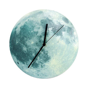 Horloge murale en forme de lune