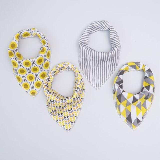 Pack de 4 Bavoirs Fashion Mixtes Super Absorbants